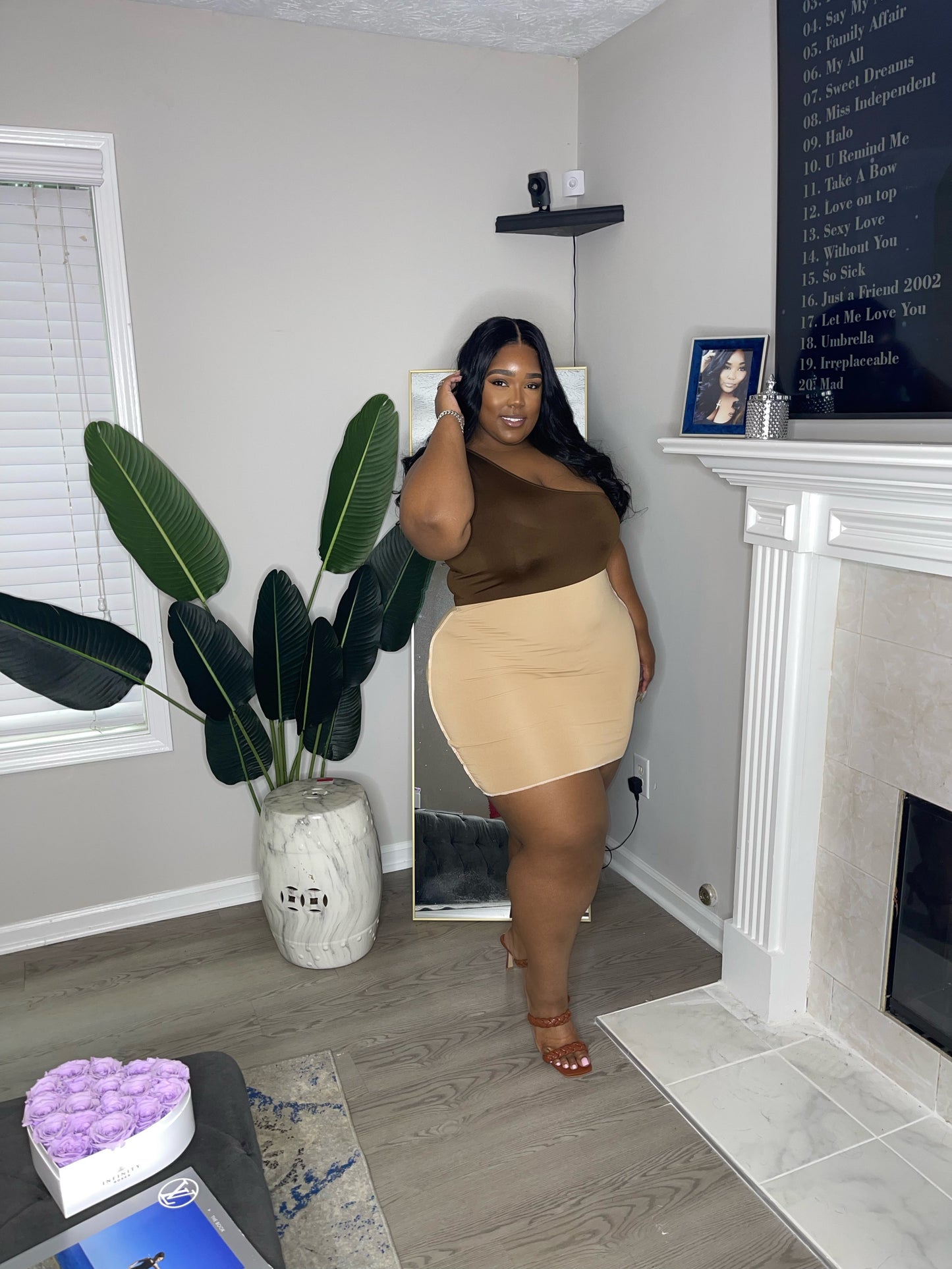 One shoulder dress