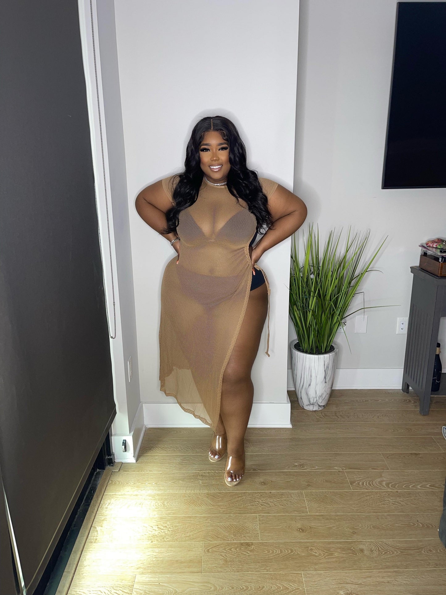 Fishnet coverup - Lecurveculturellc