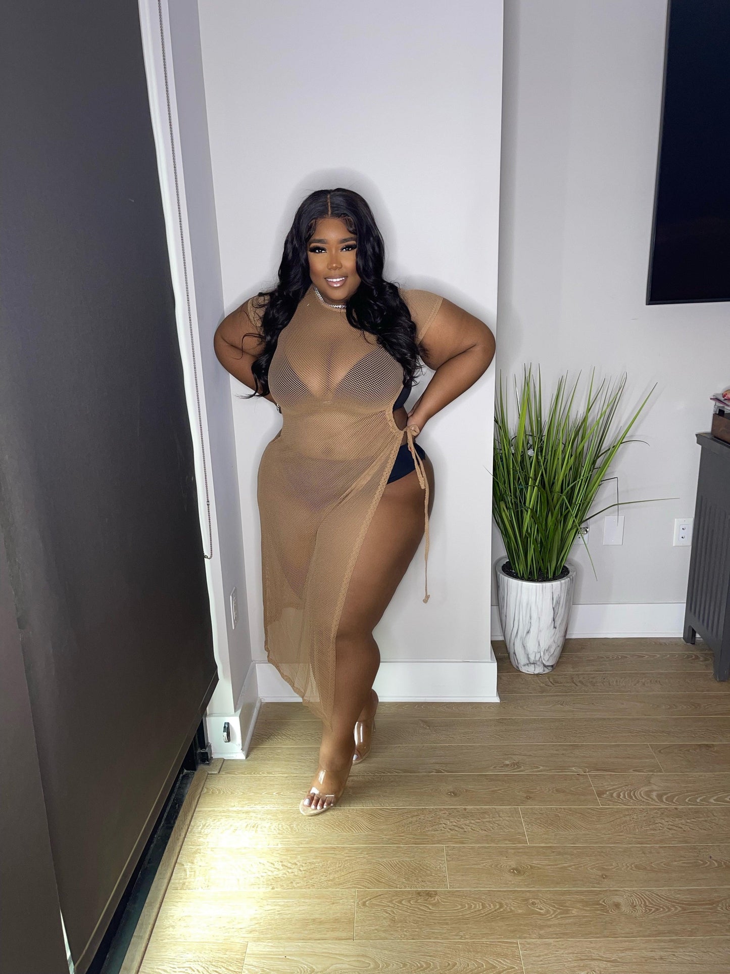 Fishnet coverup - Lecurveculturellc