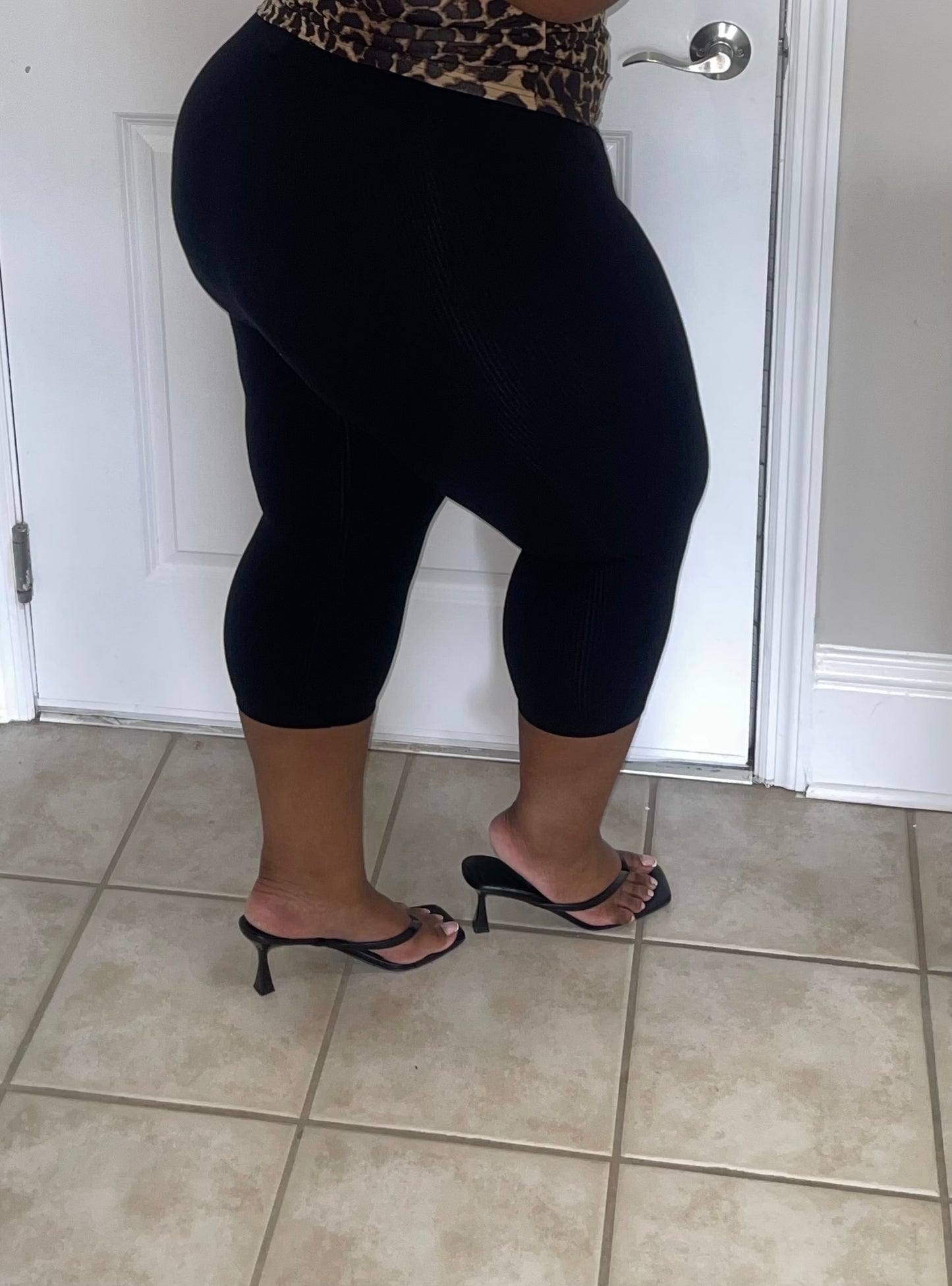 Simple Capri