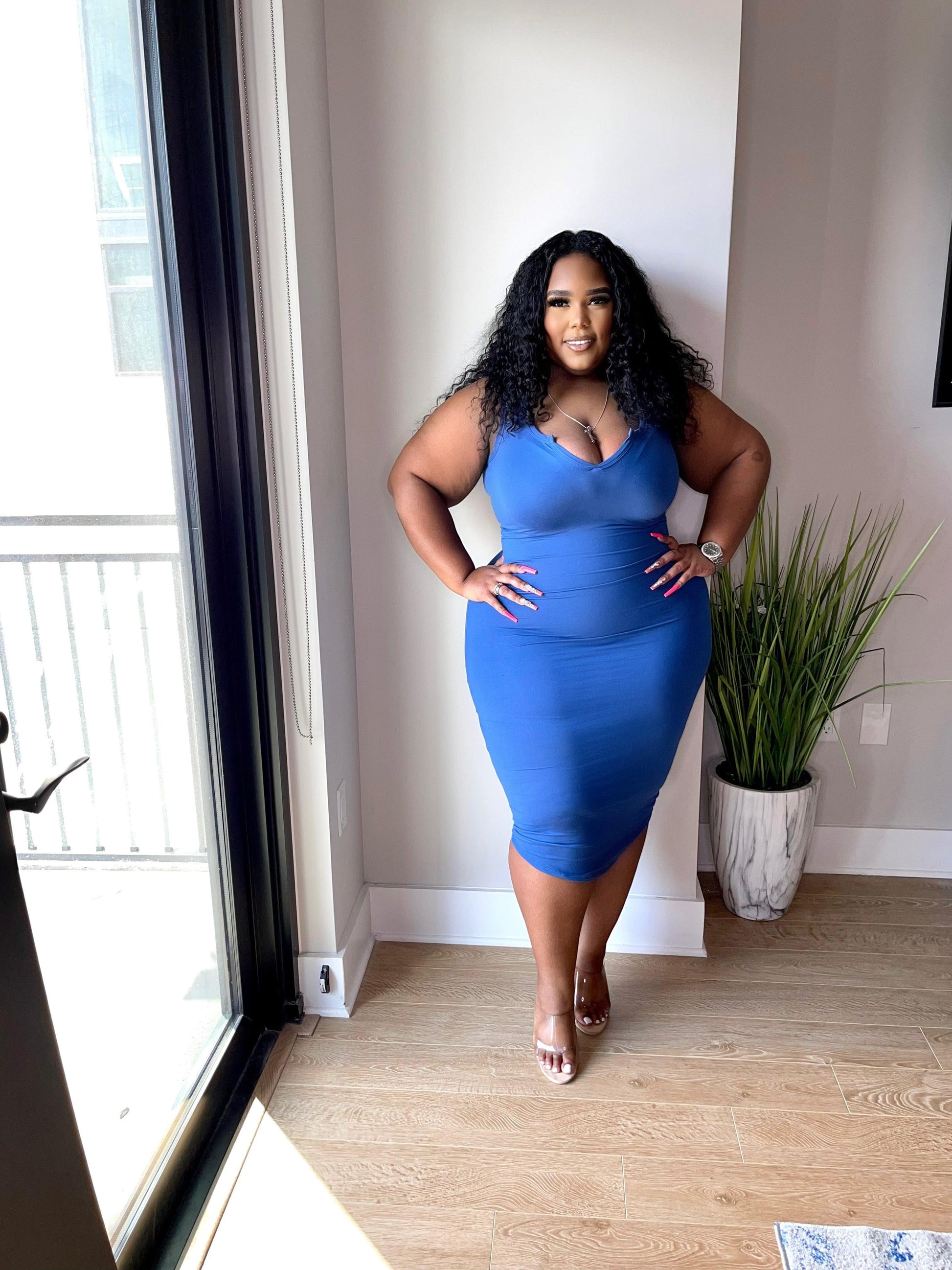 Basic Midi dress - Lecurveculturellc