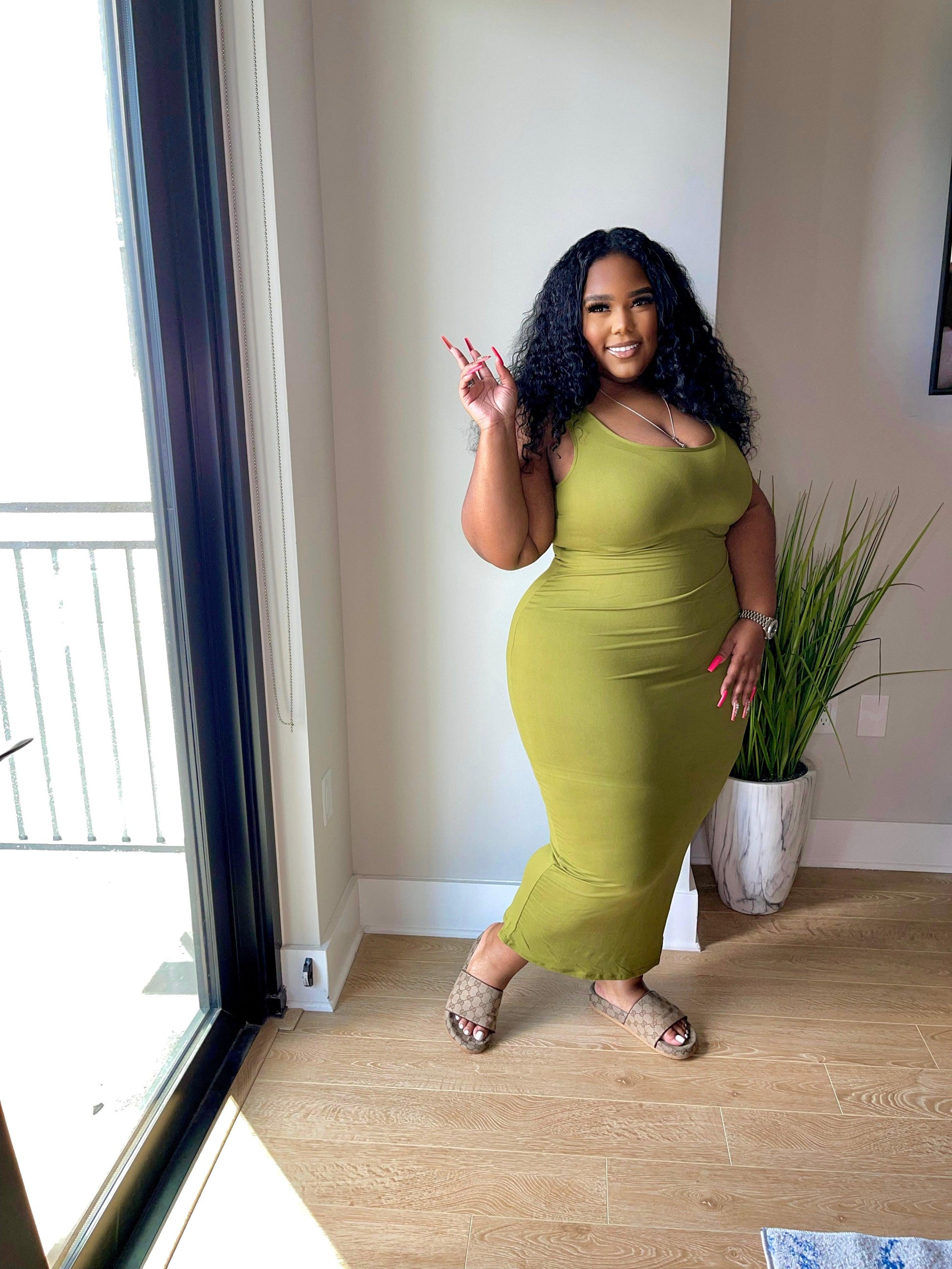 Layla - Lecurveculturellc